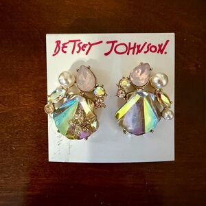 Betsey Johnson Iridescent Seashell & Pearl Earrings w/ Starfish and Rhinestones